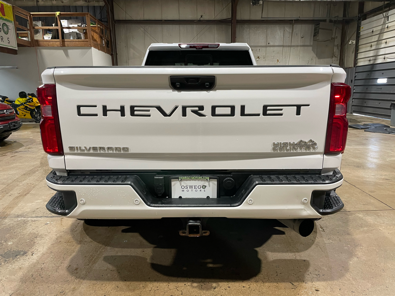 Chevrolet Silverado 3500HD High Country Crew Cab Long Box DRW 4WD 2021