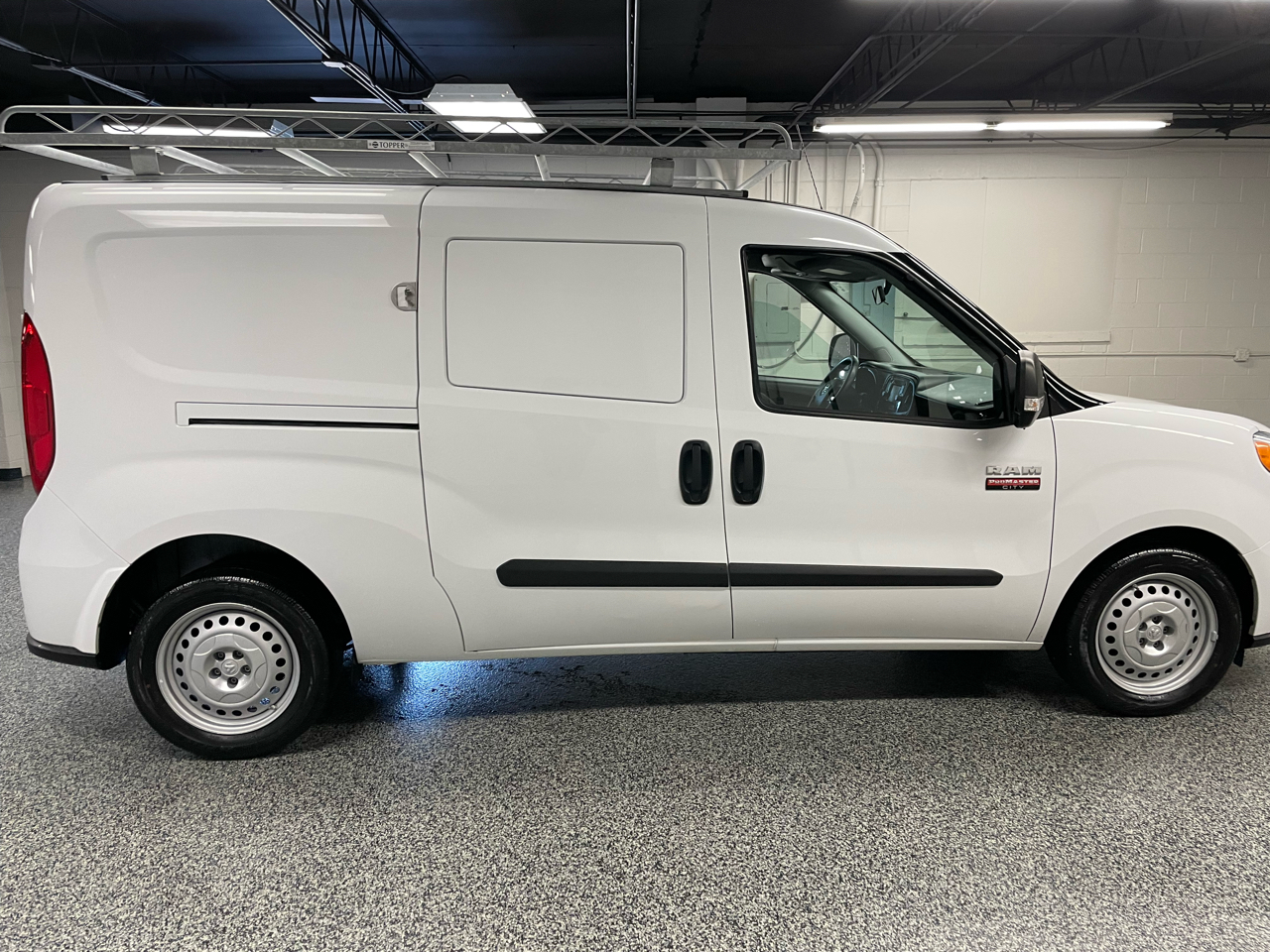 RAM ProMaster City Tradesman Cargo Van 2022