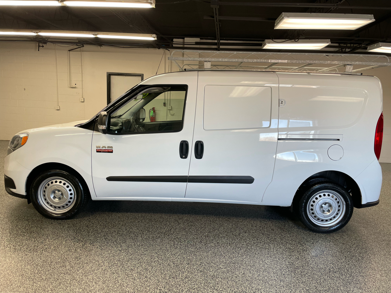 RAM ProMaster City Tradesman Cargo Van 2022