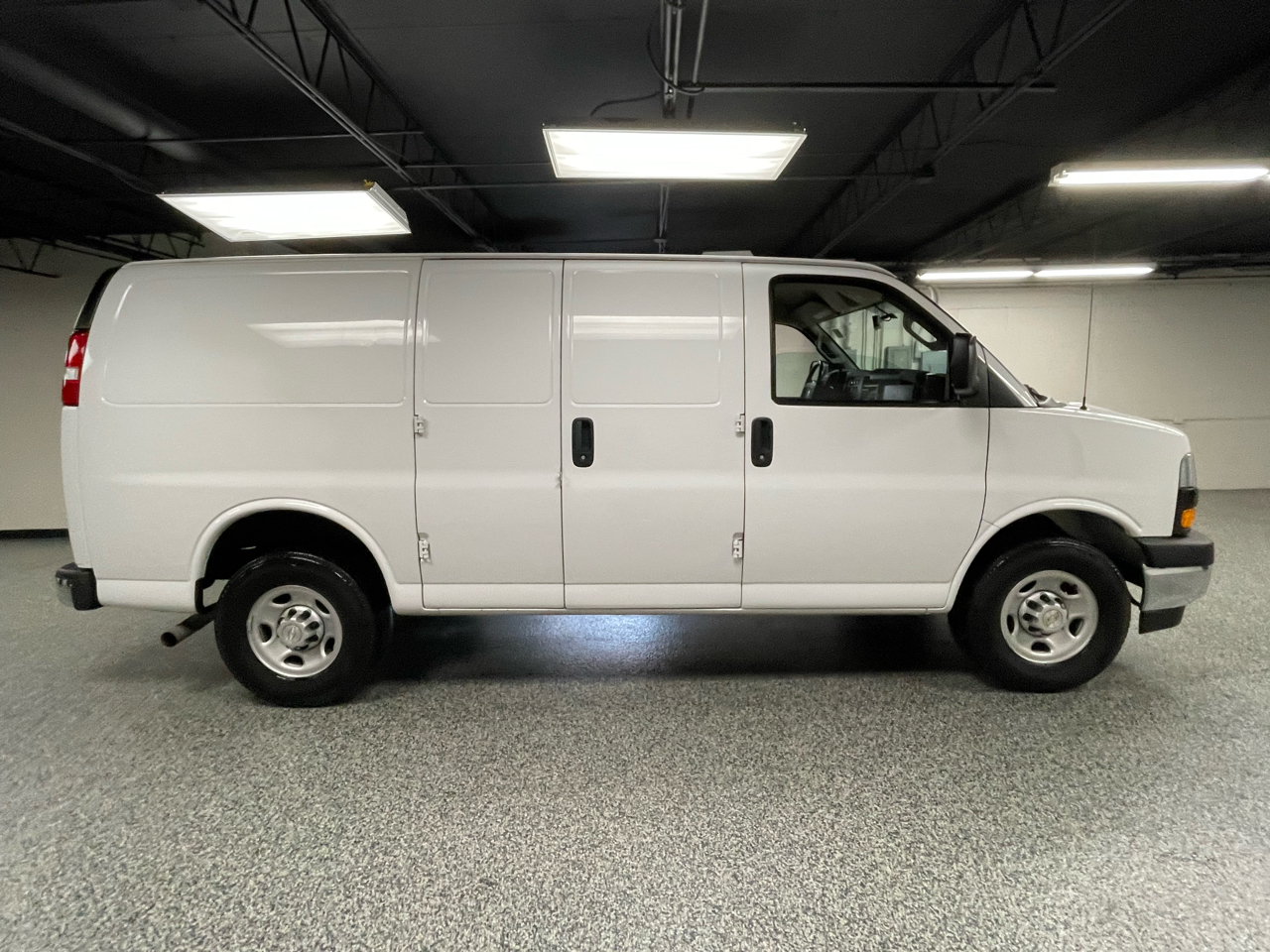 Chevrolet Express 2500 Cargo 2020