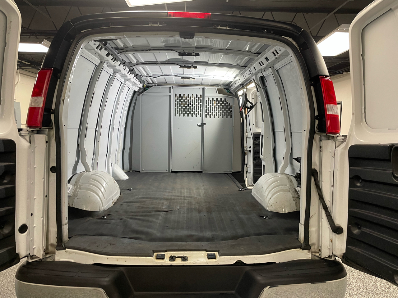 Chevrolet Express 2500 Cargo 2020