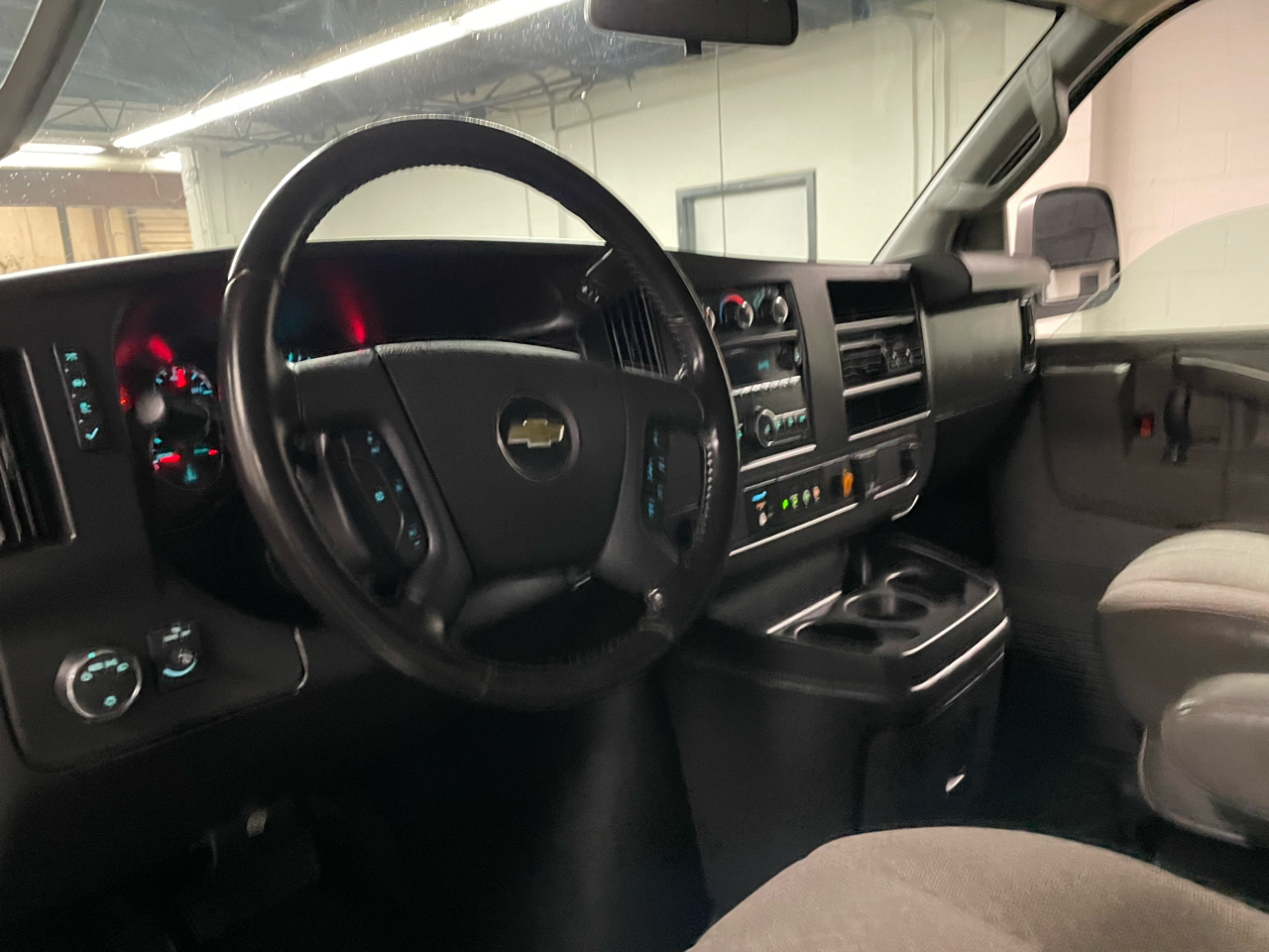 Chevrolet Express 2500 Cargo 2020