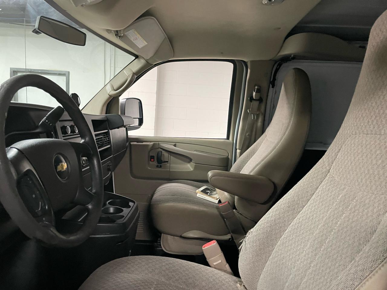 Chevrolet Express 2500 Cargo Extended 2014