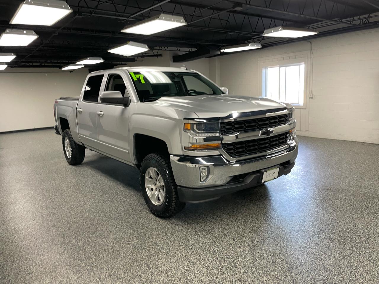 Chevrolet Silverado 1500 LT Crew Cab 4WD 2017
