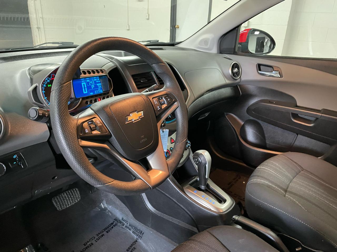 Chevrolet Sonic LT Auto Sedan 2014