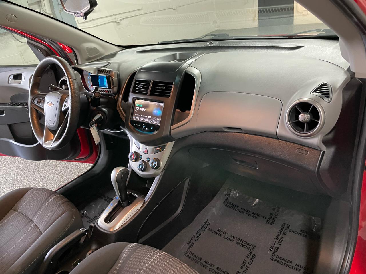 Chevrolet Sonic LT Auto Sedan 2014