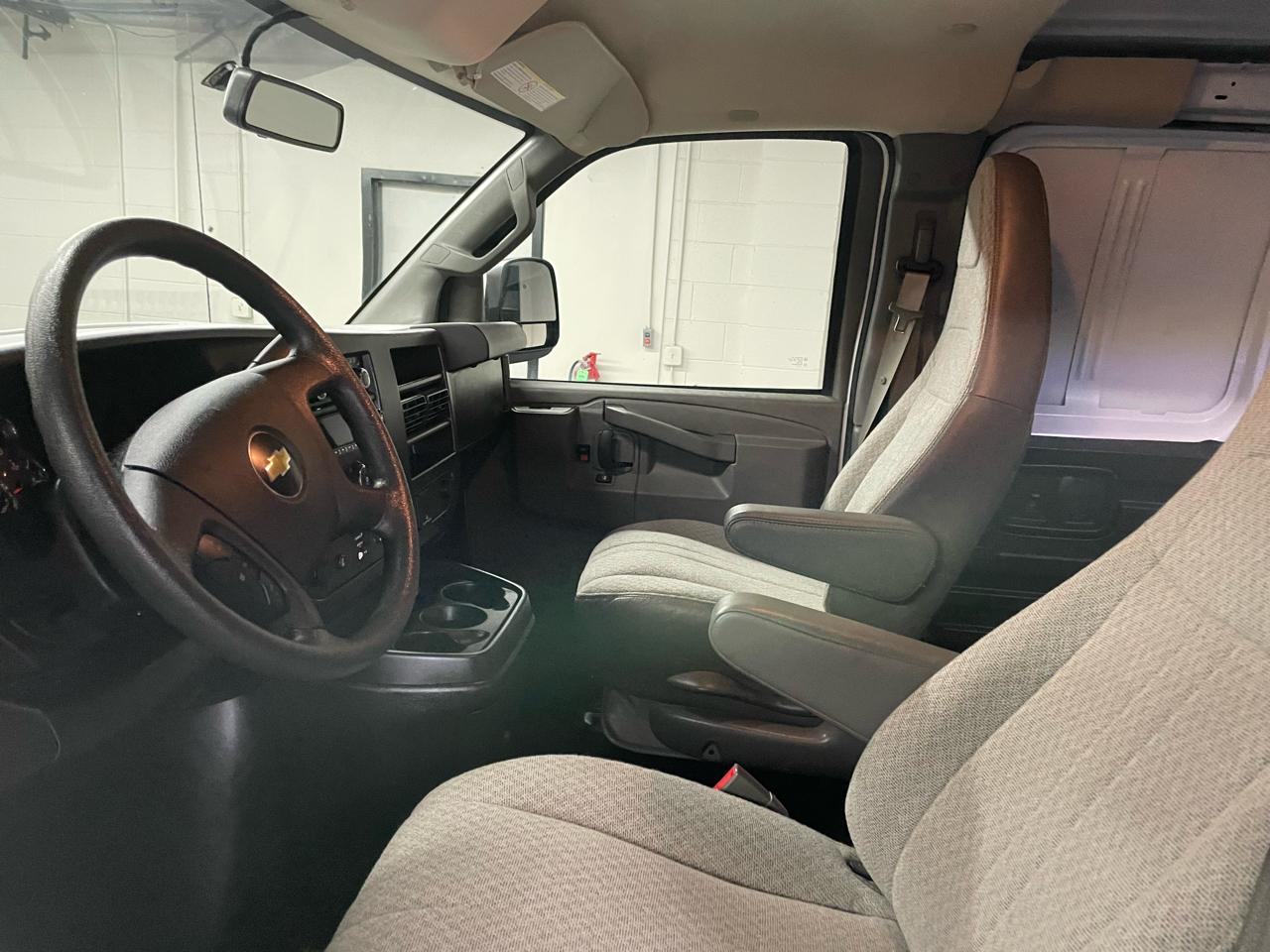 Chevrolet Express 3500 Cargo 2019