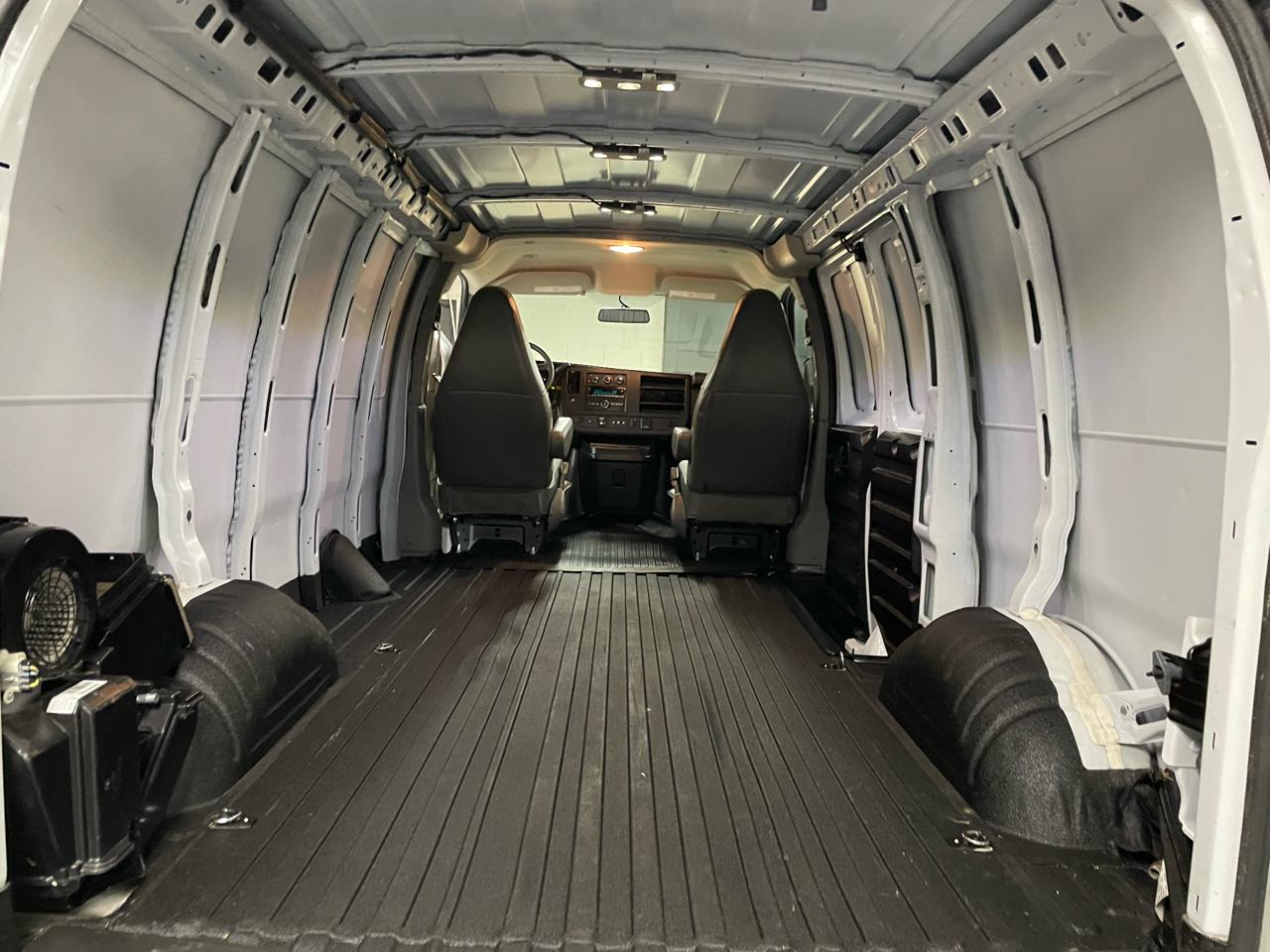 Chevrolet Express 3500 Cargo 2019
