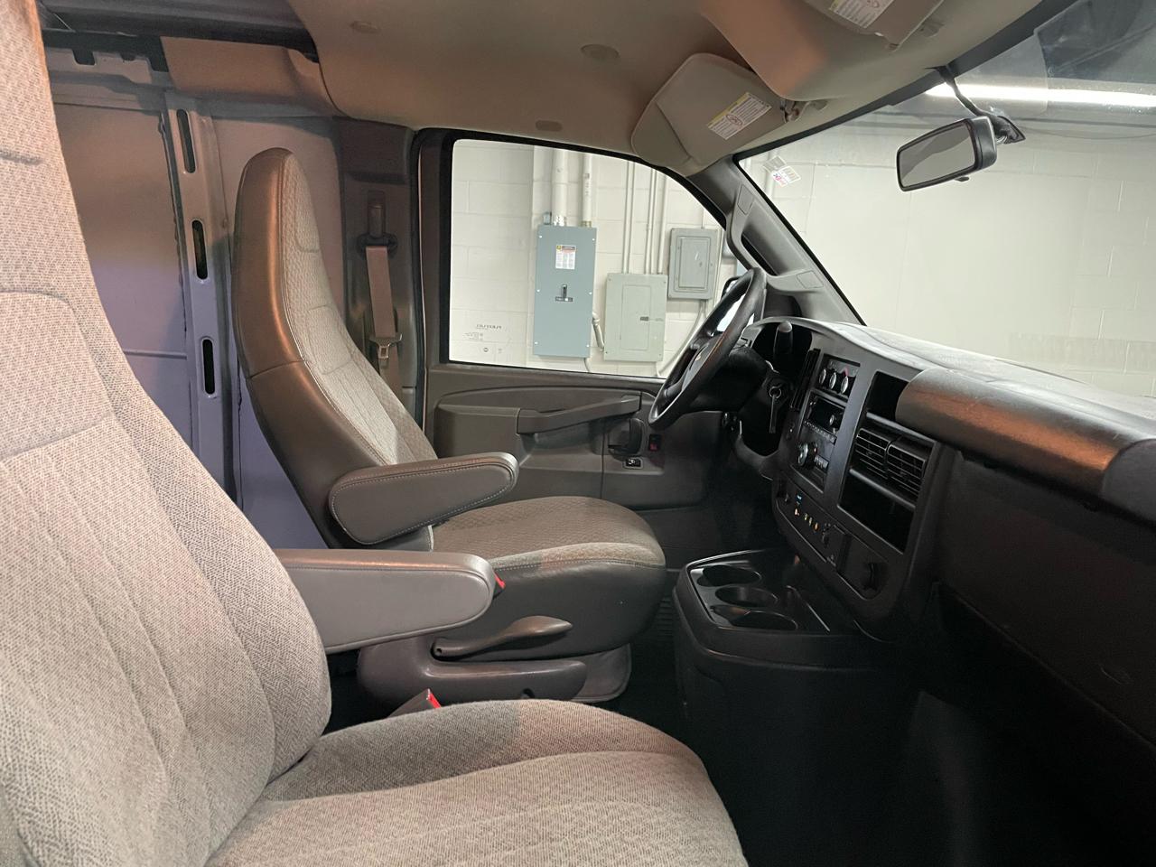 Chevrolet Express 3500 Cargo 2019