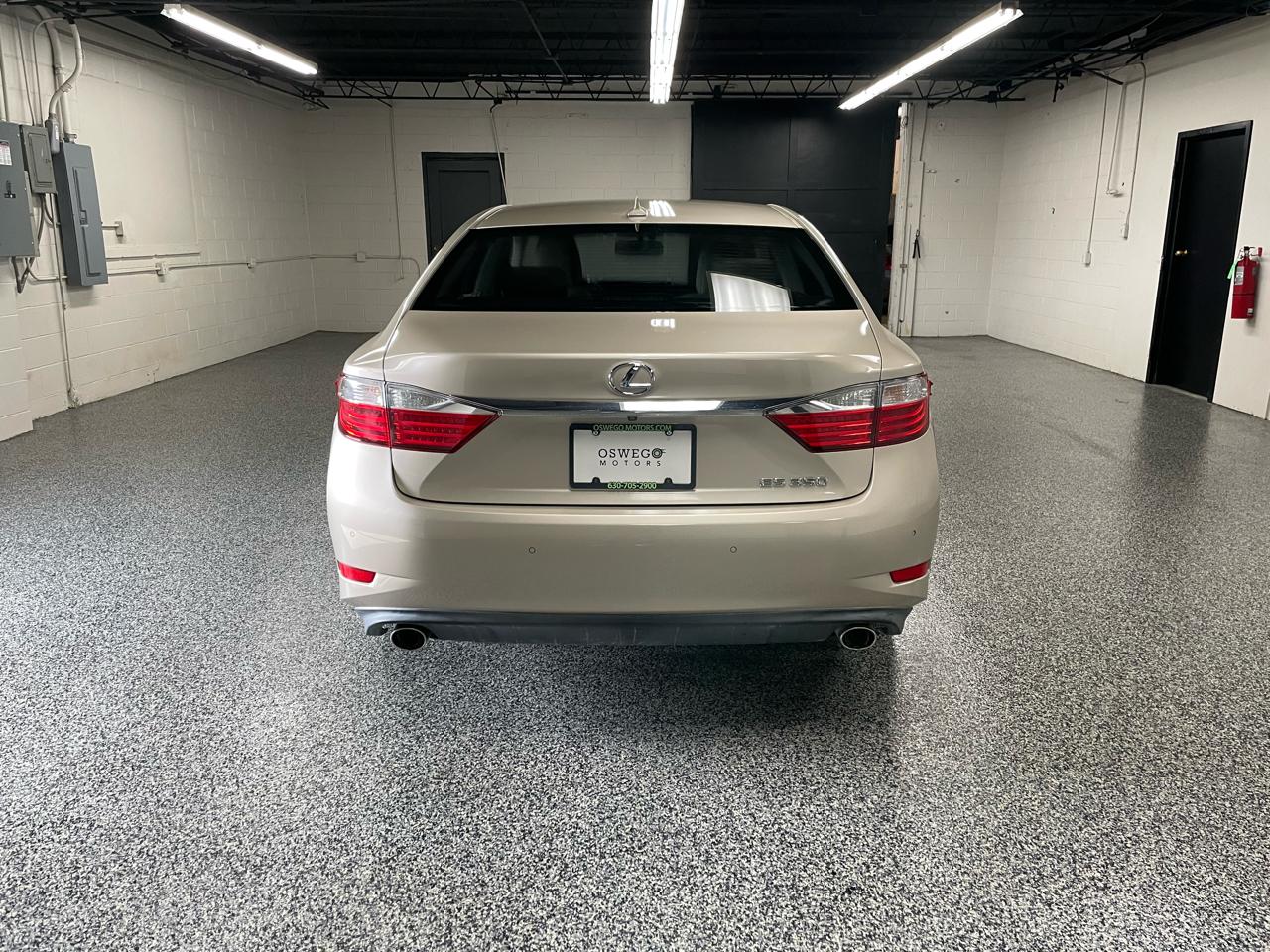 Lexus ES 350 Sedan 2014