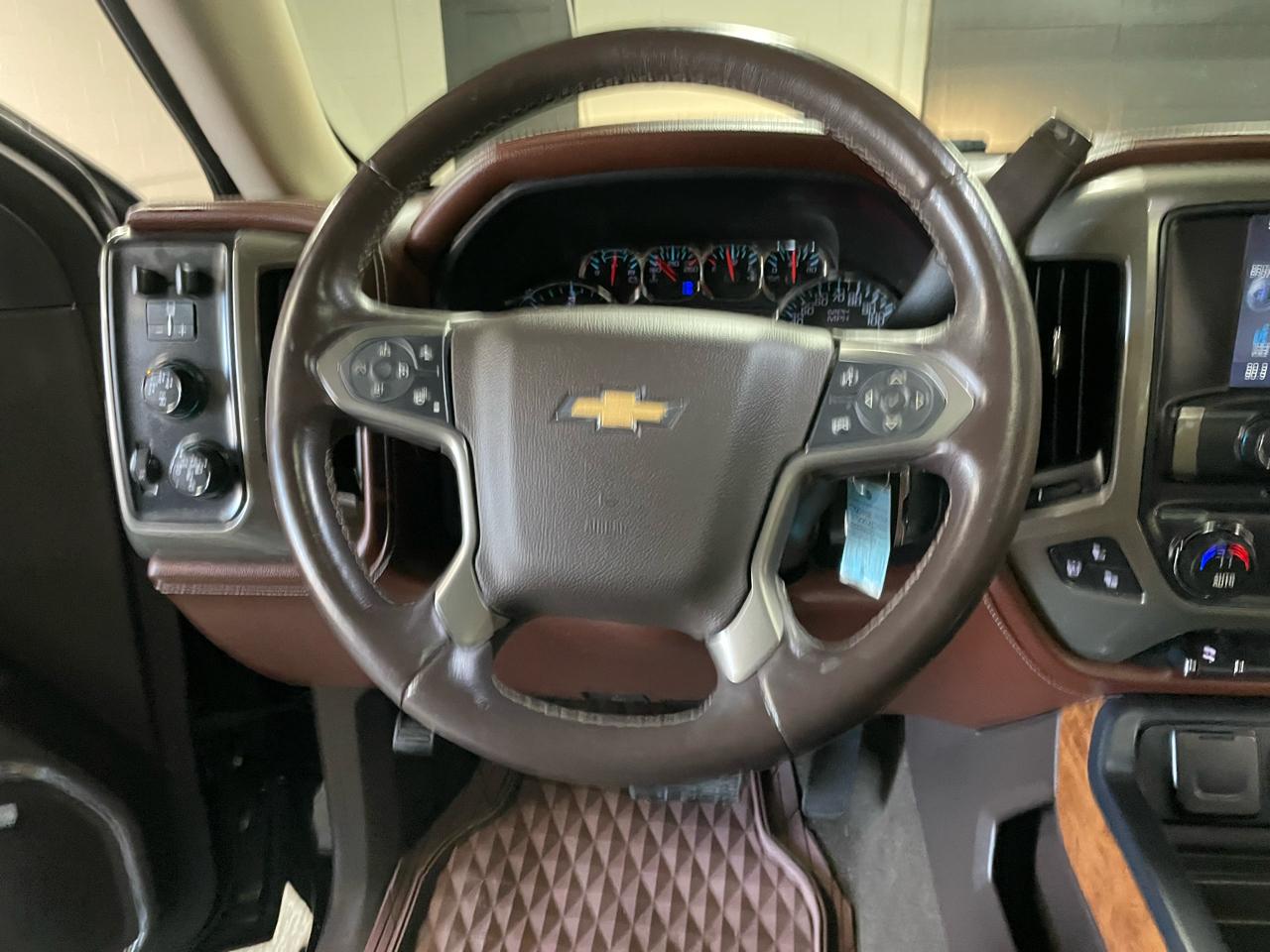 Chevrolet Silverado 1500 High Country Crew Cab 4WD 2014