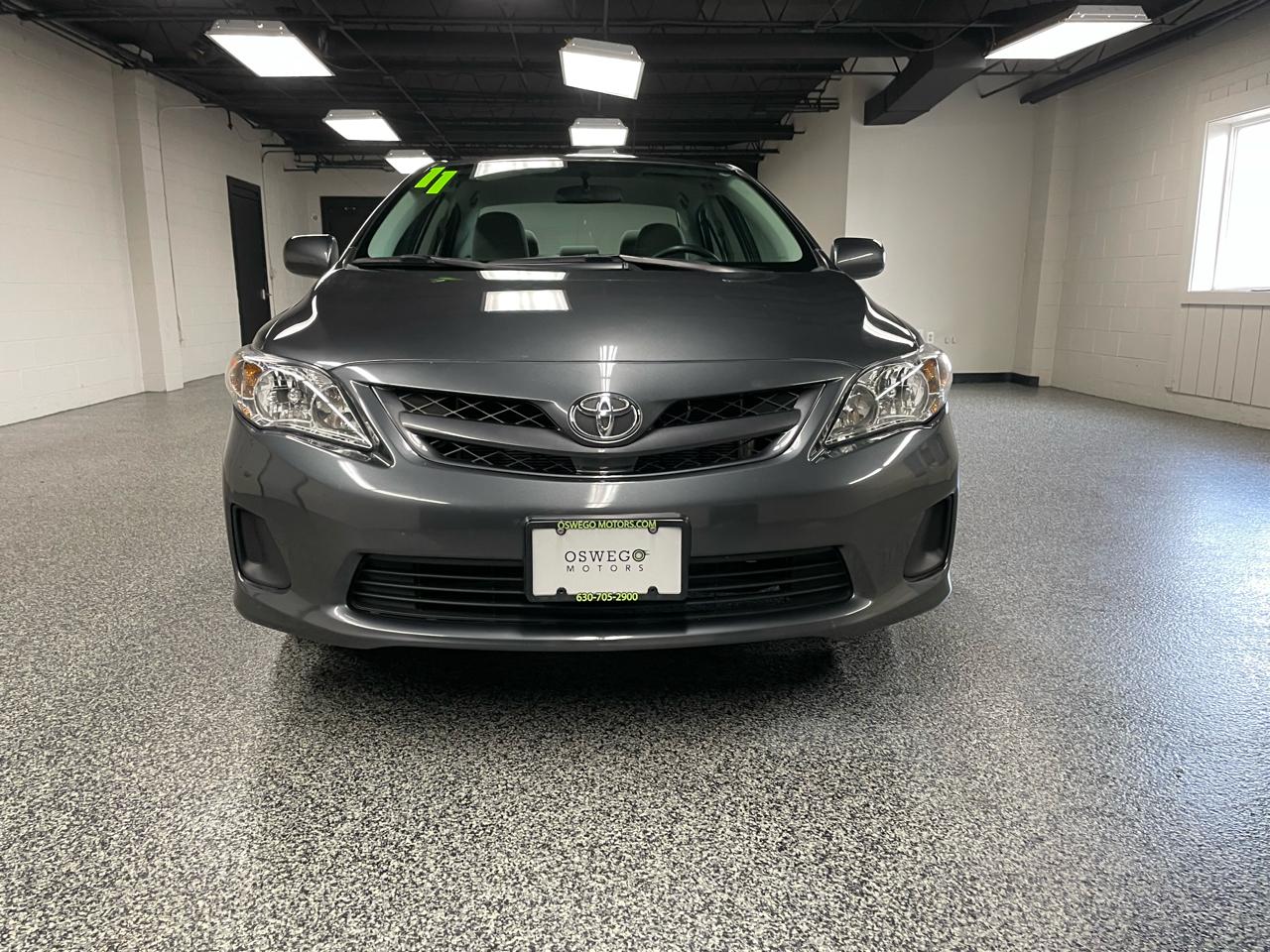 Toyota Corolla LE 2011