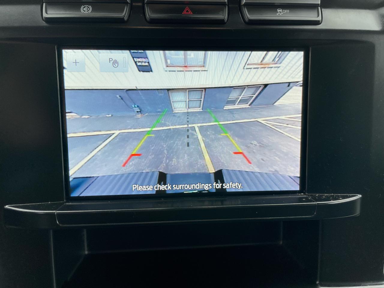 Ford F-350 SD XL Crew Cab Long Bed DRW 4WD 2023