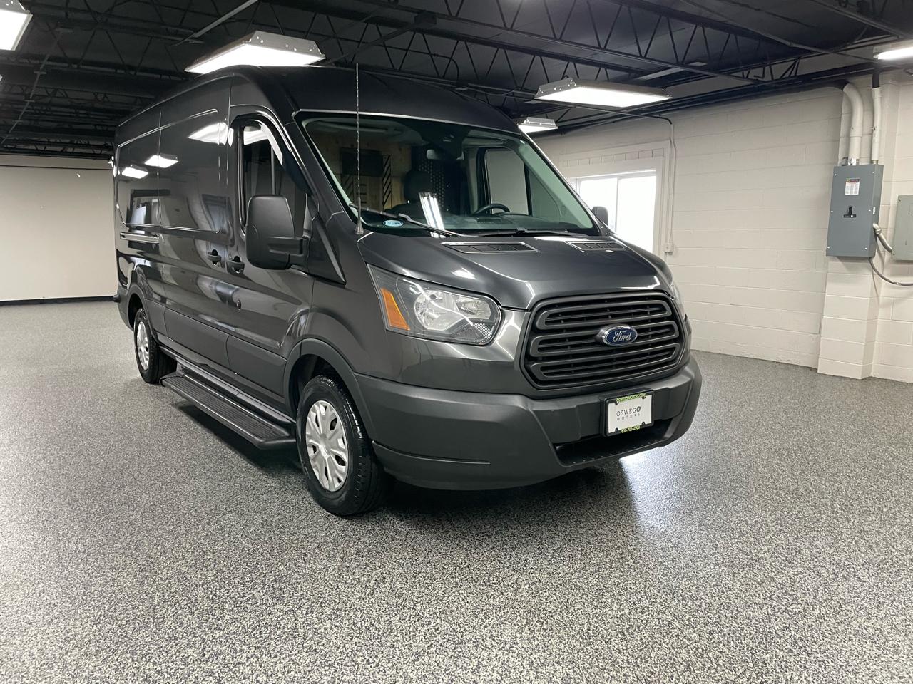 Ford Transit 350 Van Med. Roof w/Sliding Pass. 148-in. WB 2017