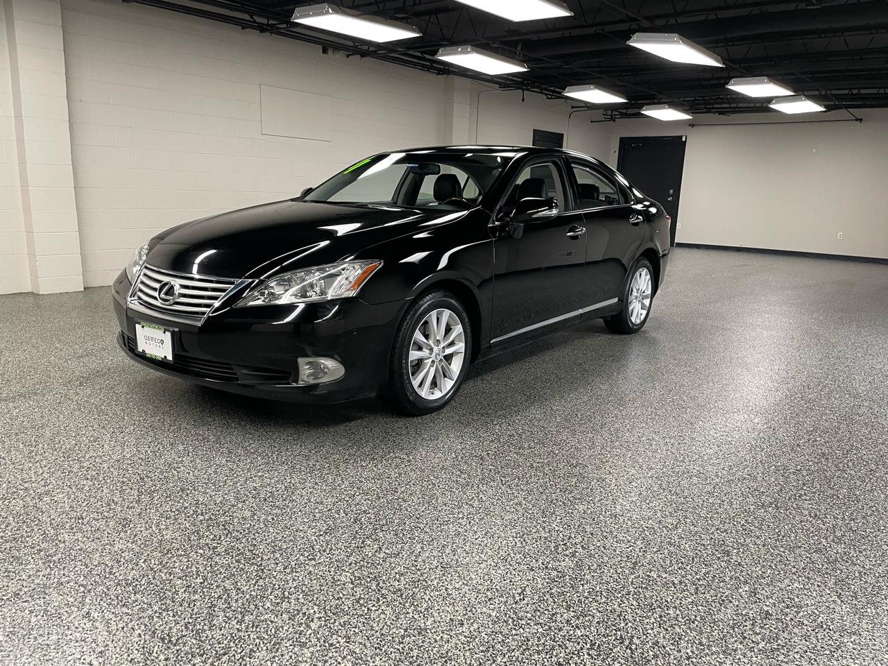 Lexus ES 350 Sedan 2011