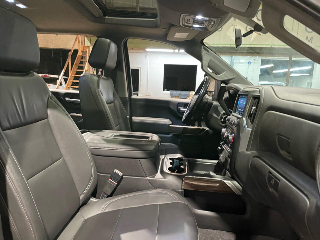 Chevrolet Silverado 3500HD LT Crew Cab 4WD 2022