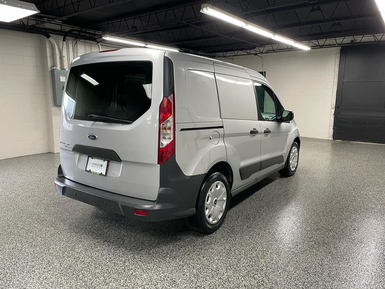 Ford Transit Connect Cargo Van XL SWB w/Rear Liftgate 2016