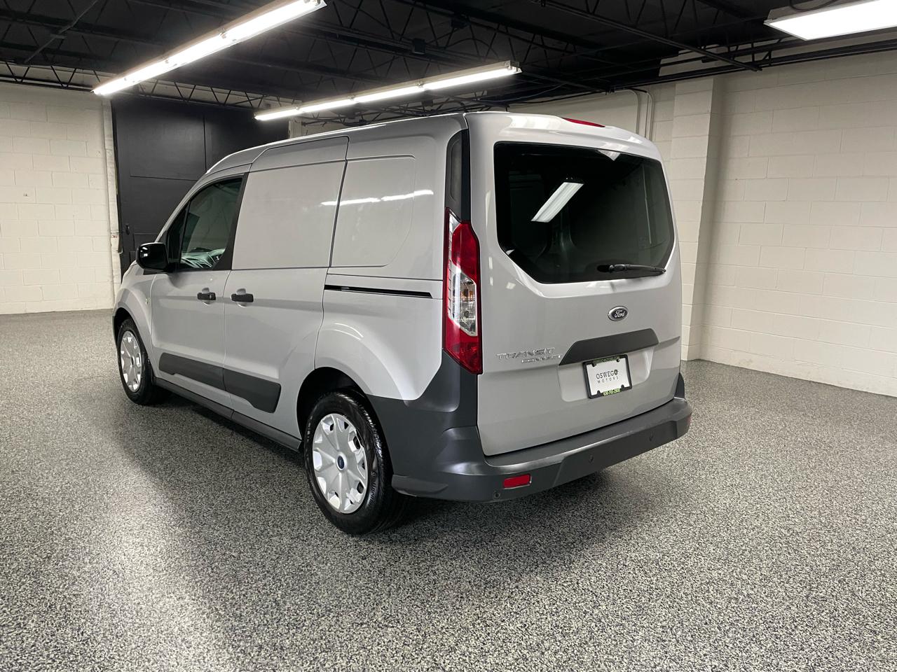 Ford Transit Connect Cargo Van XL SWB w/Rear Liftgate 2016