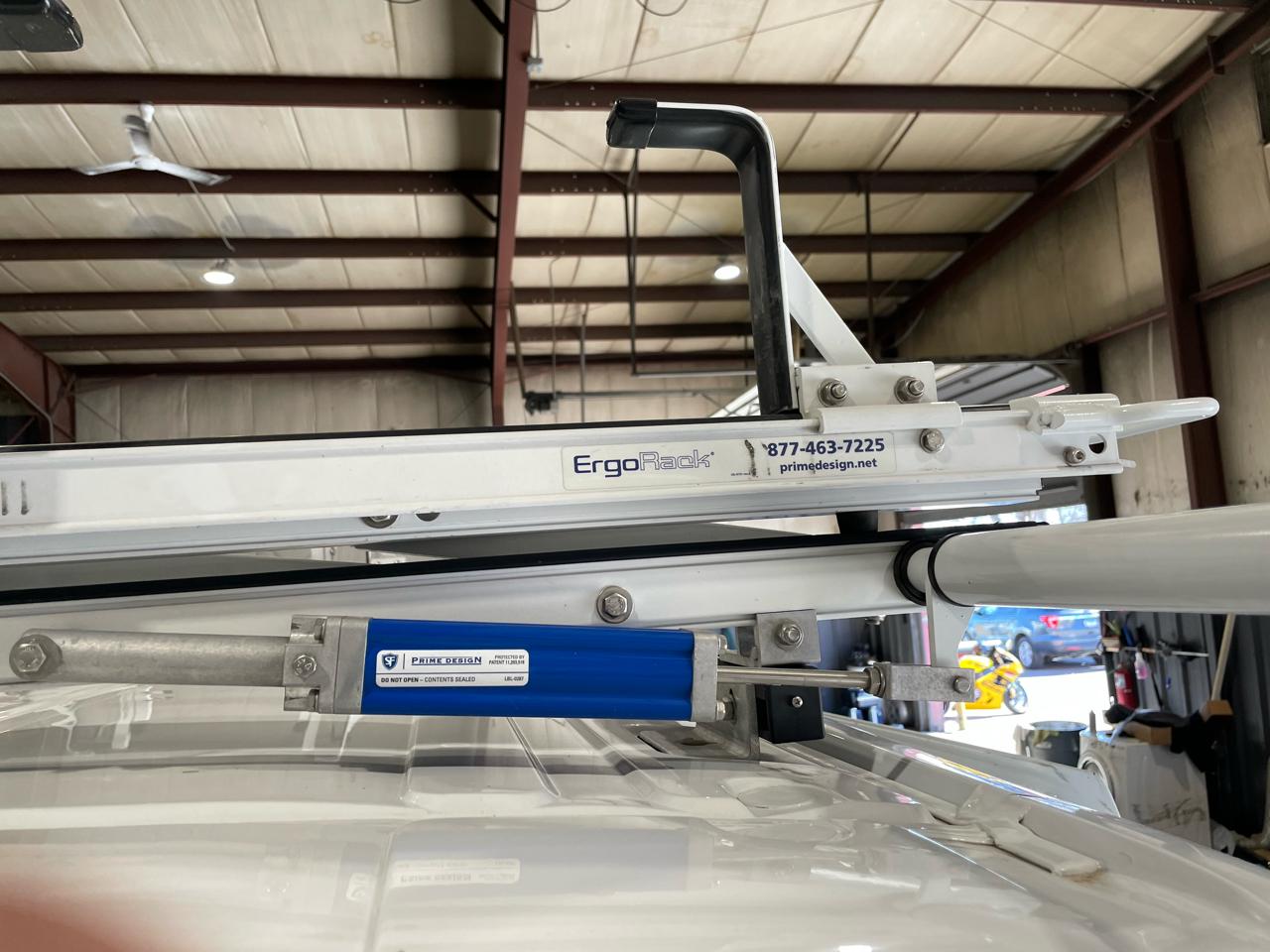 Ford Transit 250 Van Med. Roof w/Sliding Pass. 148-in. WB 2024