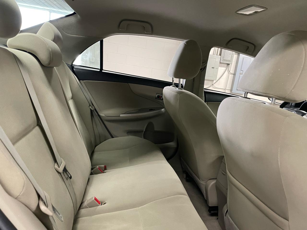 Toyota Corolla LE 2011