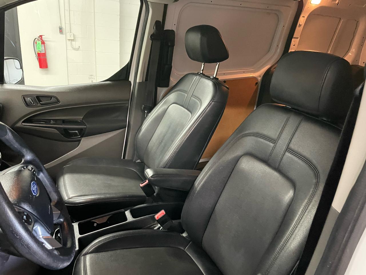 Ford Transit Connect Cargo Van XL LWB 2020