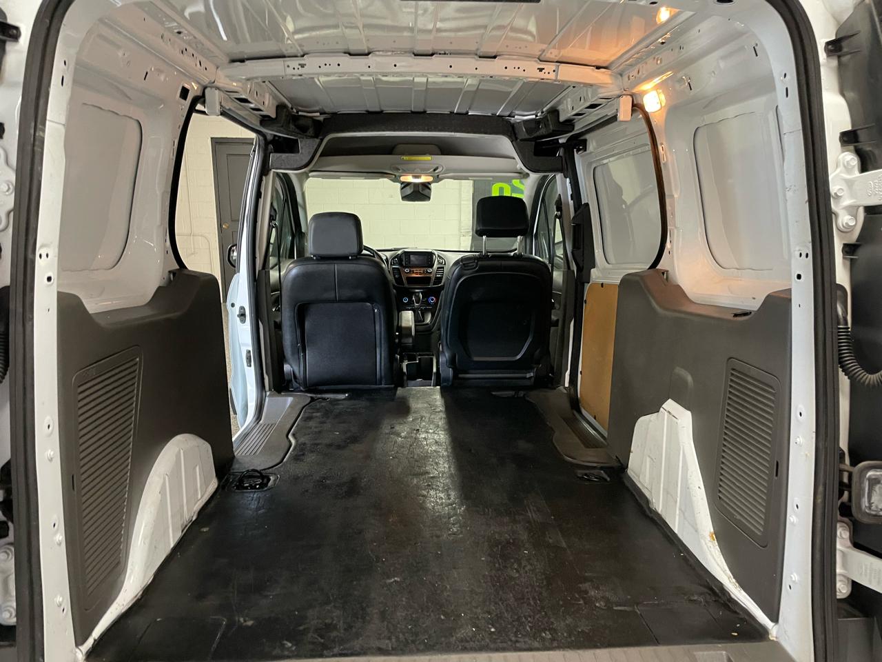 Ford Transit Connect Cargo Van XL LWB 2020
