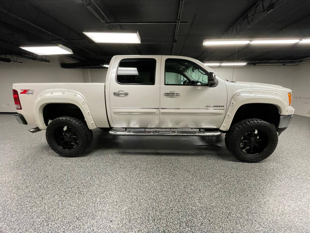 GMC Sierra 1500 SLE Crew Cab 4WD 2012