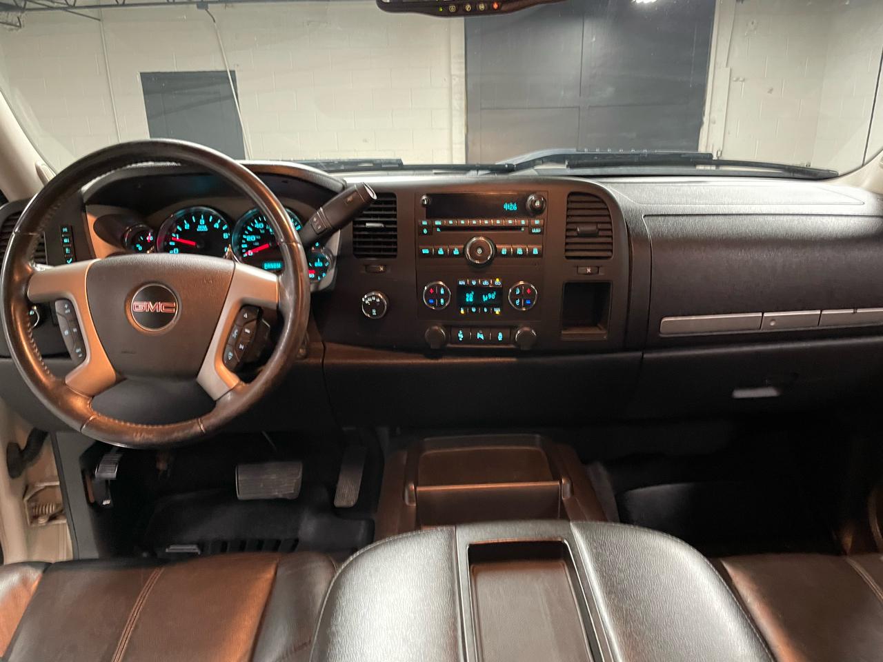 GMC Sierra 1500 SLE Crew Cab 4WD 2012