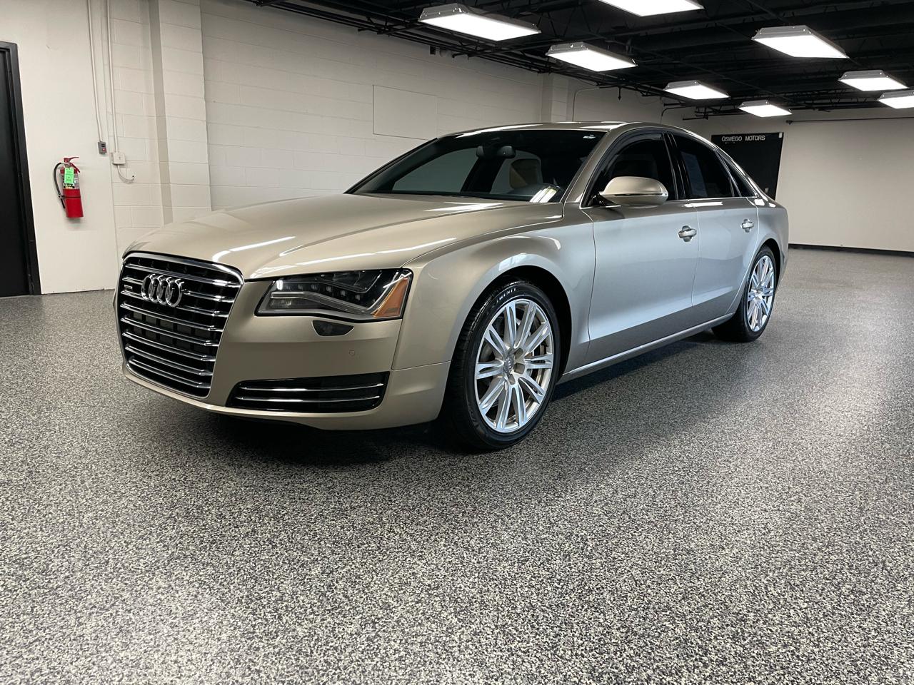 Audi A8 4.2 Quattro 2011