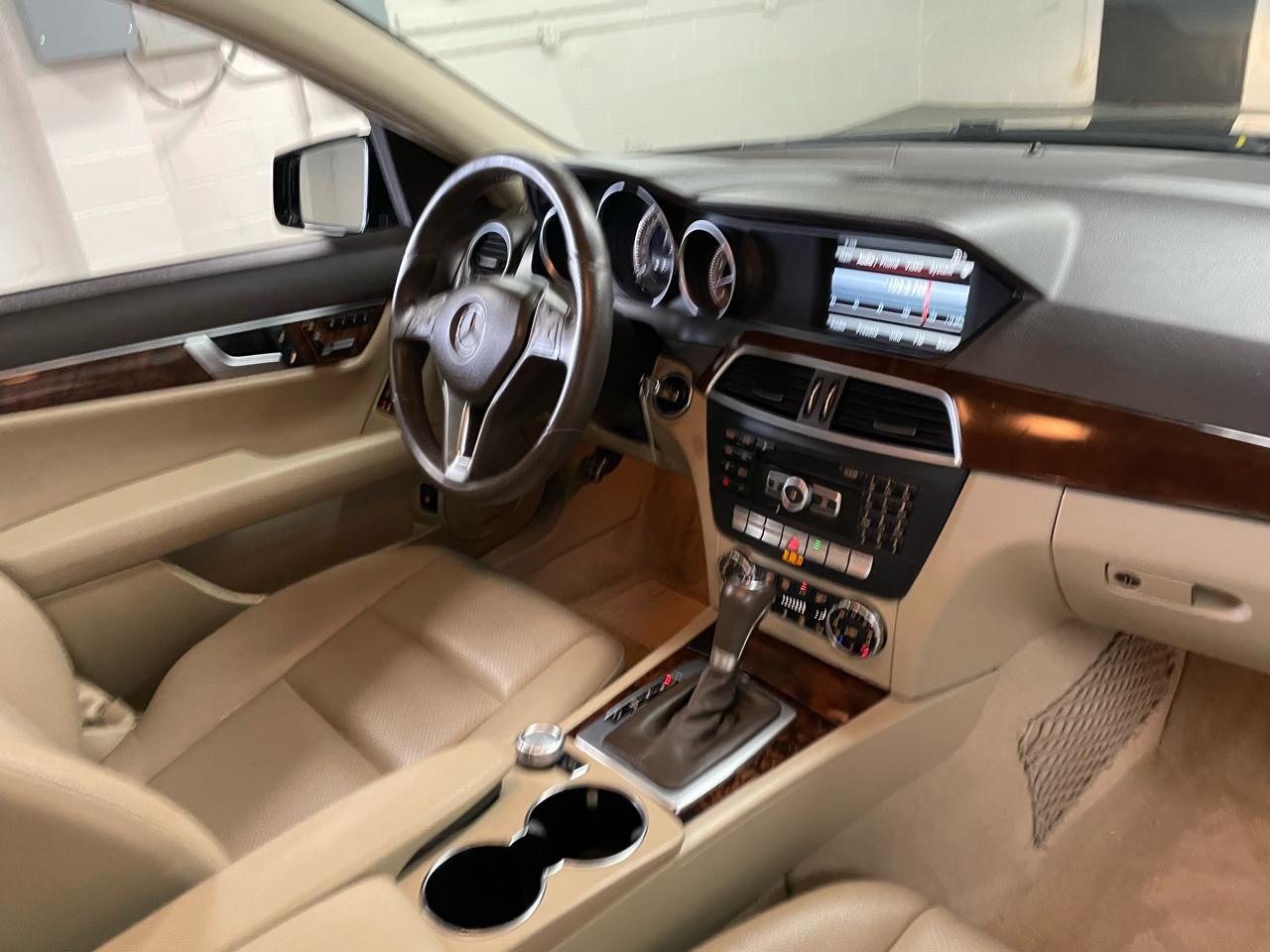 Mercedes-Benz C-Class C300 4MATIC Sport Sedan 2013