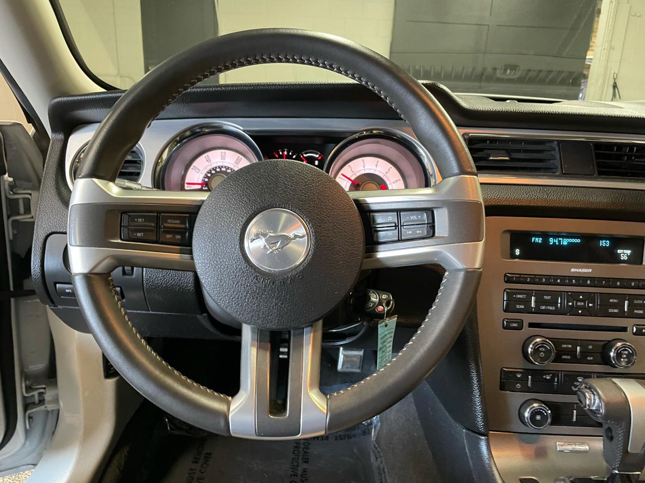 Ford Mustang V6 Coupe 2010