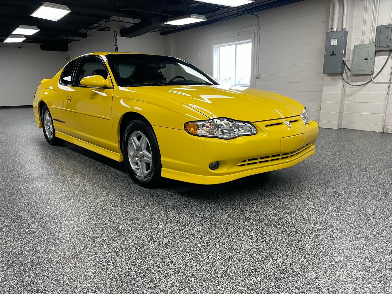 2003 Chevrolet Monte Carlo 2dr Cpe SS