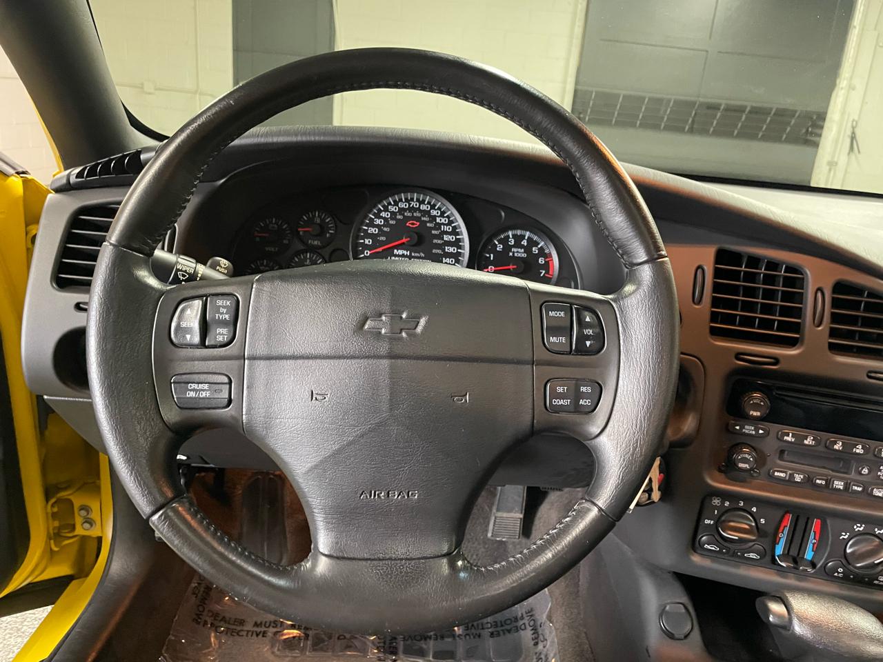 Chevrolet Monte Carlo 2dr Cpe SS 2003