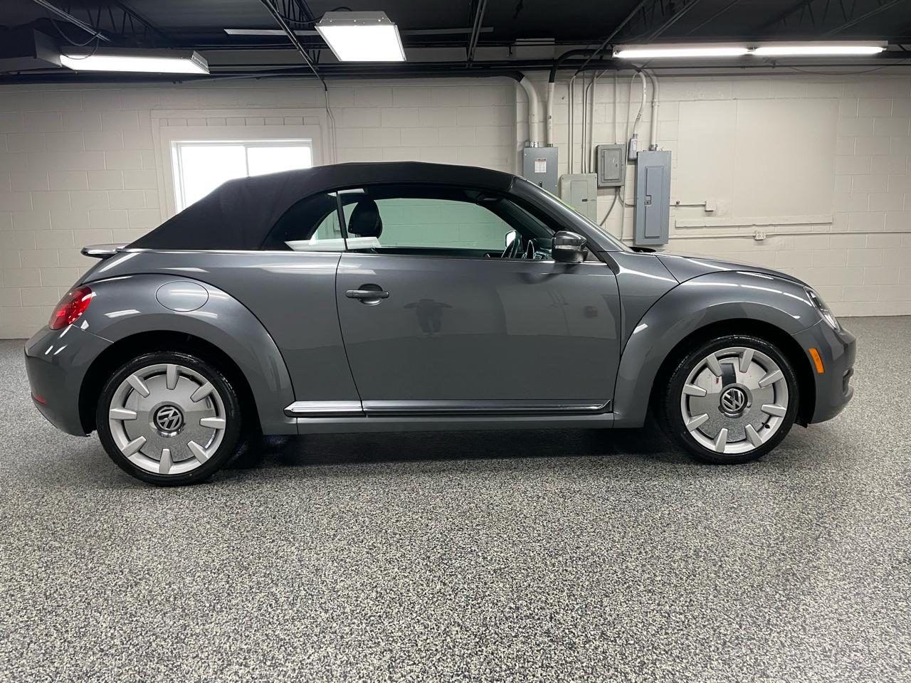 Volkswagen Beetle 1.8T 2014