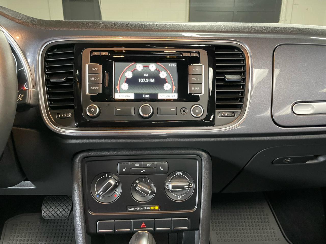 Volkswagen Beetle 1.8T 2014