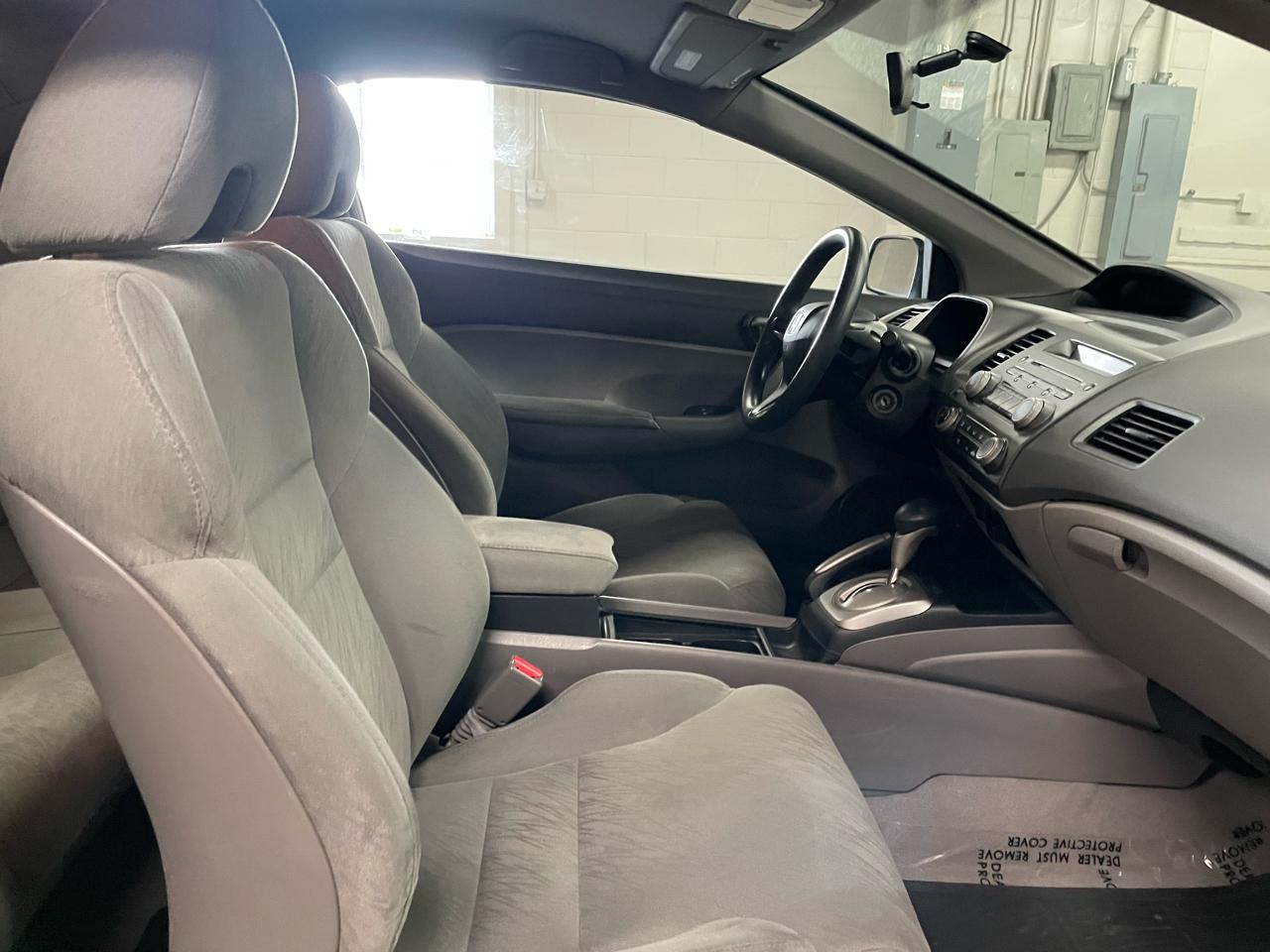 Honda Civic LX Coupe AT 2008