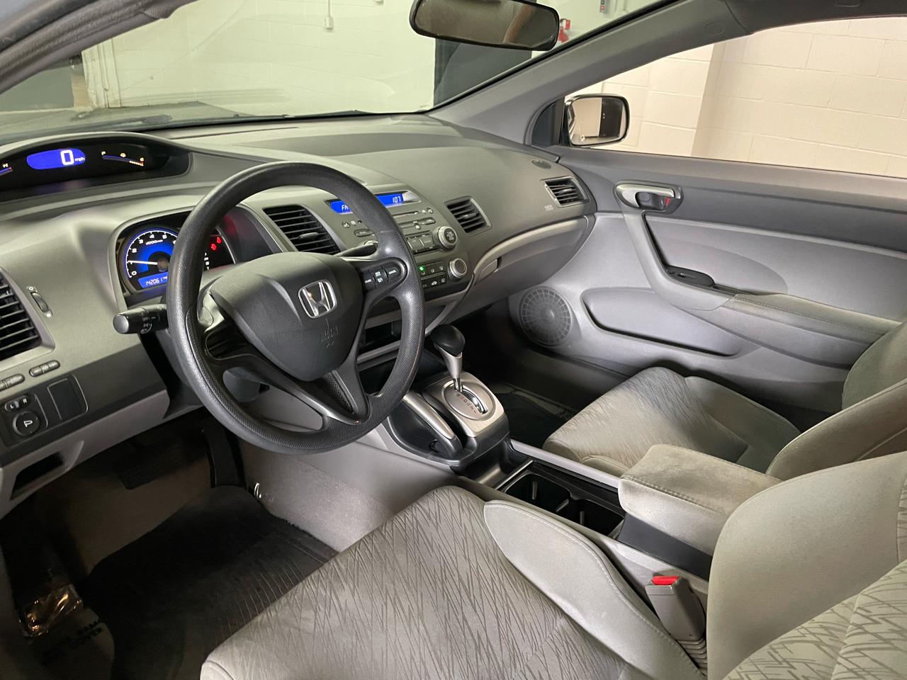 Honda Civic LX Coupe AT 2008