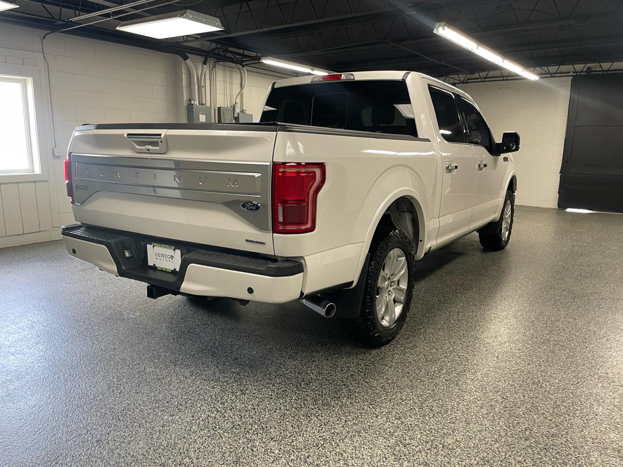 Ford F-150 Platinum SuperCrew 6.5-ft. Bed 4WD 2015