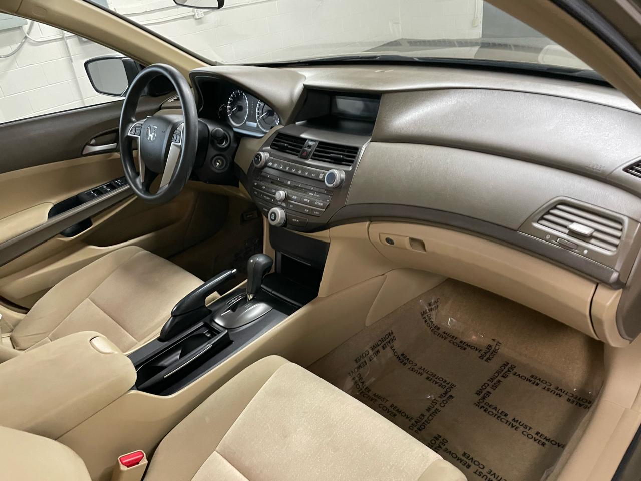 Honda Accord LX-P Sedan AT 2008