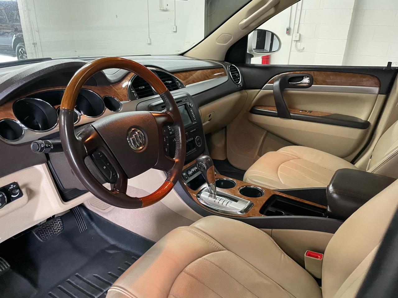 Buick Enclave CXL AWD 2011