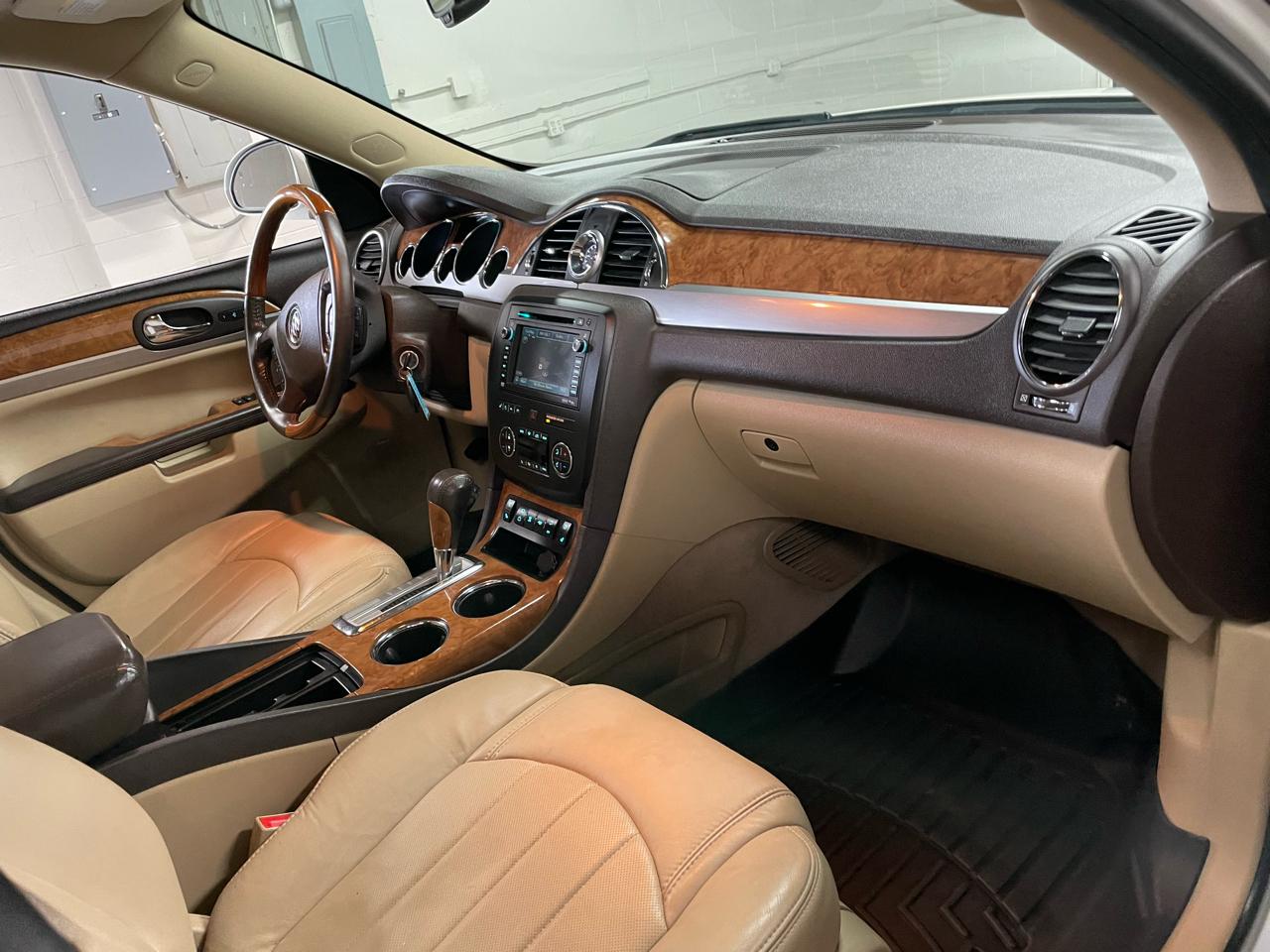 Buick Enclave CXL AWD 2011