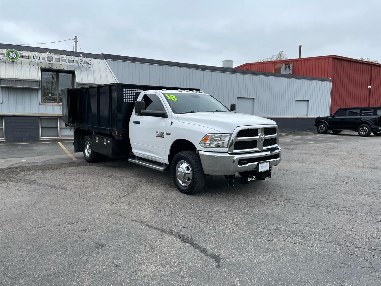 RAM 3500 Regular Cab 4WD LWB DRW 2018