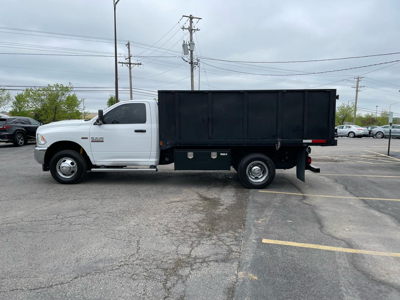 RAM 3500 Regular Cab 4WD LWB DRW 2018