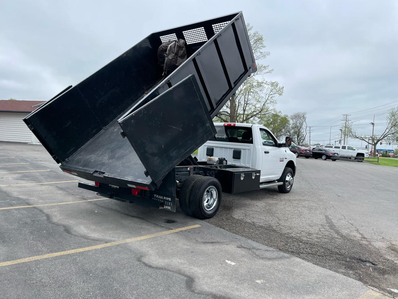 RAM 3500 Regular Cab 4WD LWB DRW 2018