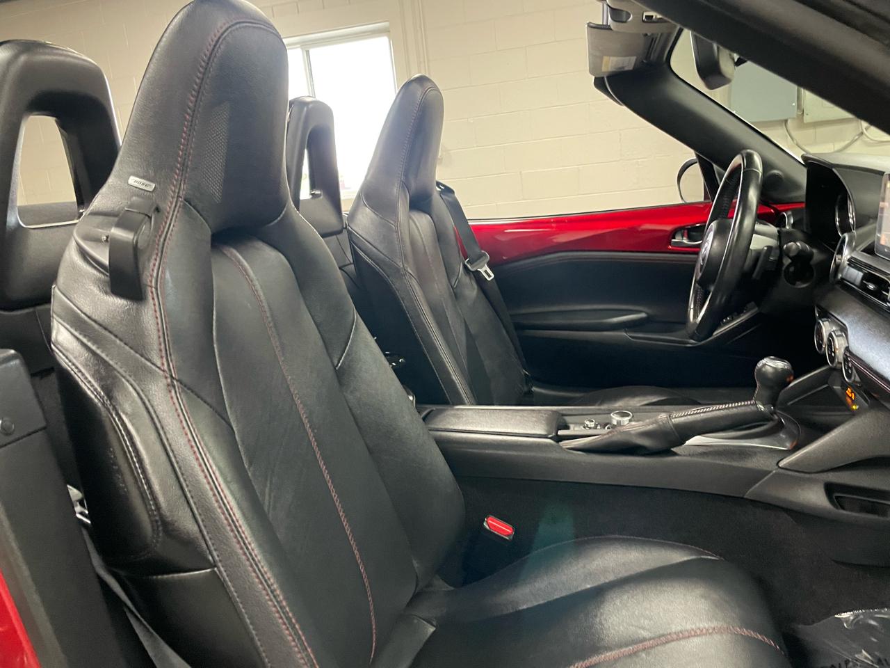 Mazda MX-5 Miata Grand Touring 2016