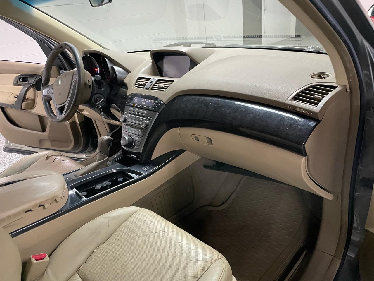 Acura MDX Sport Package with Rear DVD System 2007