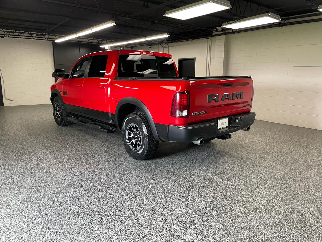 RAM 1500 Rebel Crew Cab 4WD 2016