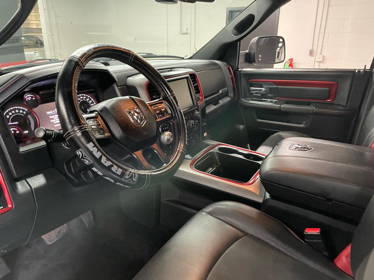 RAM 1500 Rebel Crew Cab 4WD 2016