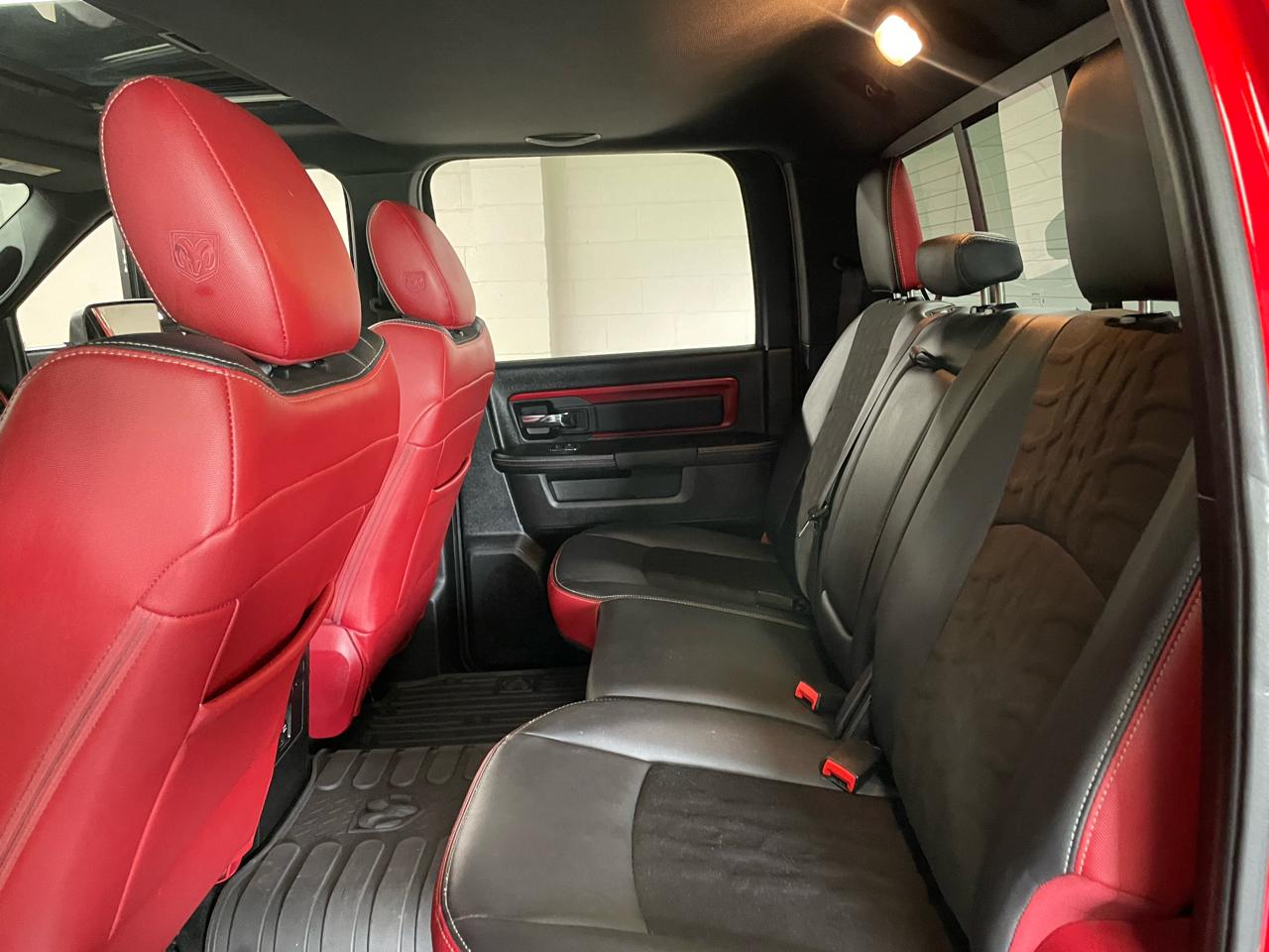 RAM 1500 Rebel Crew Cab 4WD 2016