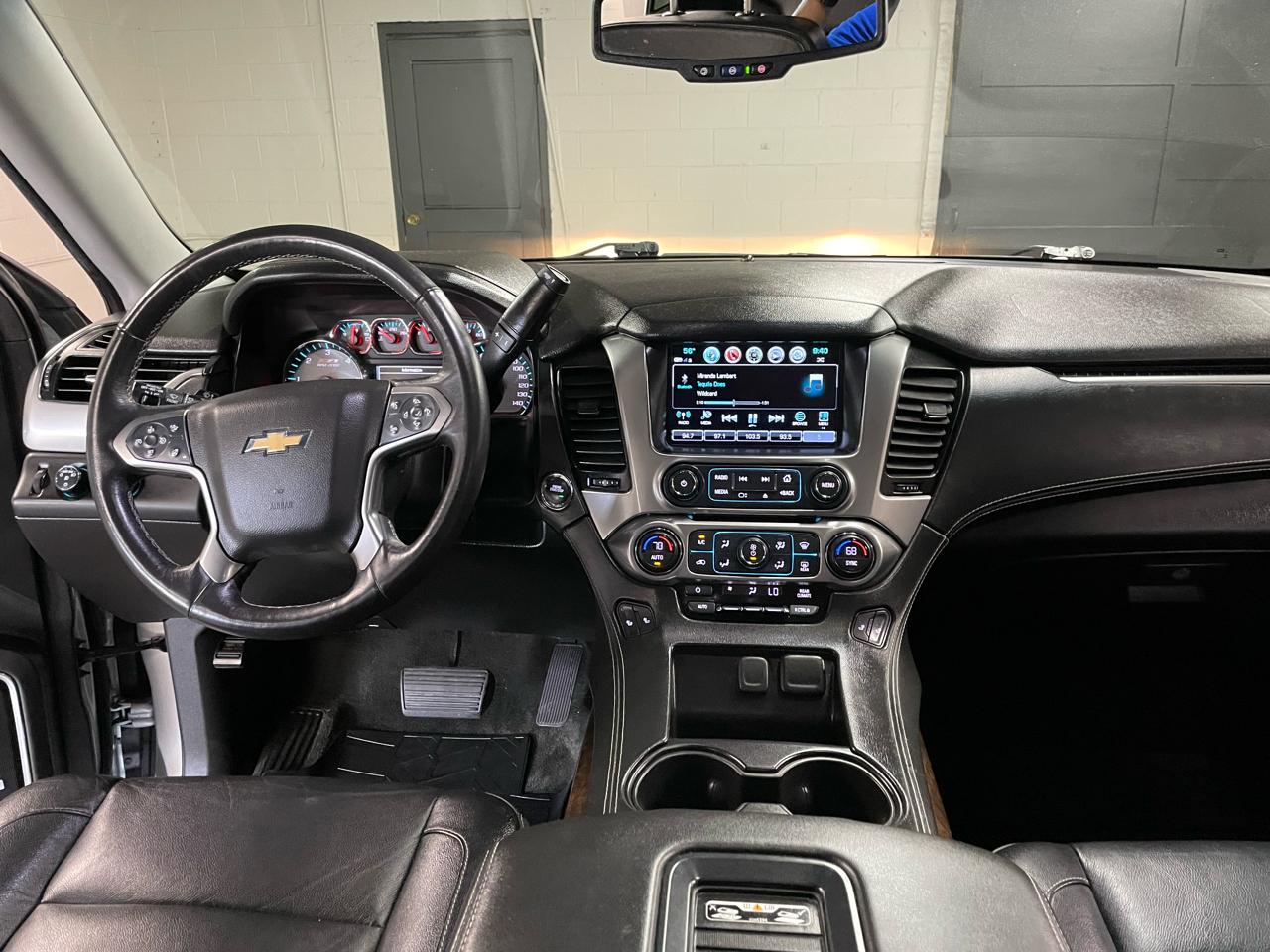 Chevrolet Suburban Z71 2017